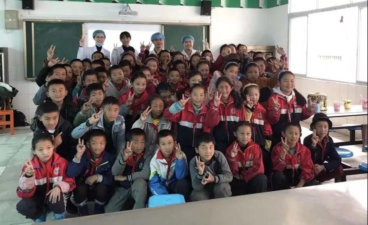 赛德阳光口腔第二批援藏专家团抵达西藏察隅县